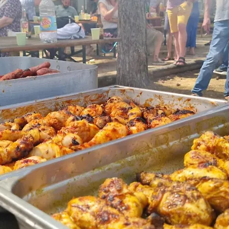 مكان تخييم 6 Pers Avec Terrasse - Api-1-52-825